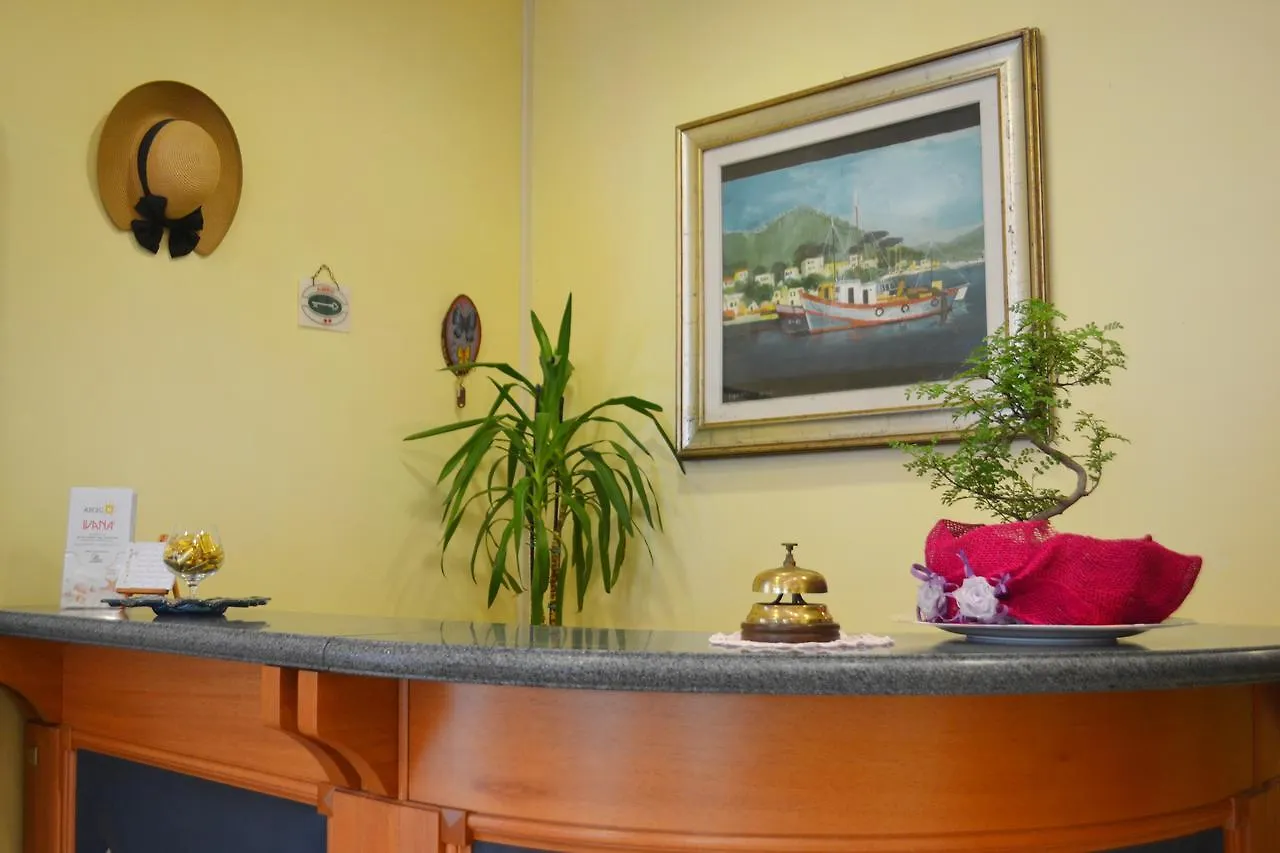 **  Hotel Ivana Bellaria-Igea Marina Italia